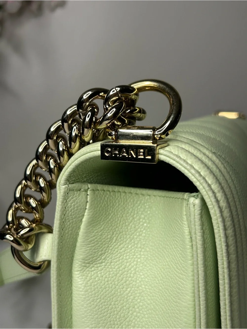 🩷TRADE🩷CHANEL Medium Boy Flap Bag Quilted Caviar Leather Light Green - Picture 10 of 16